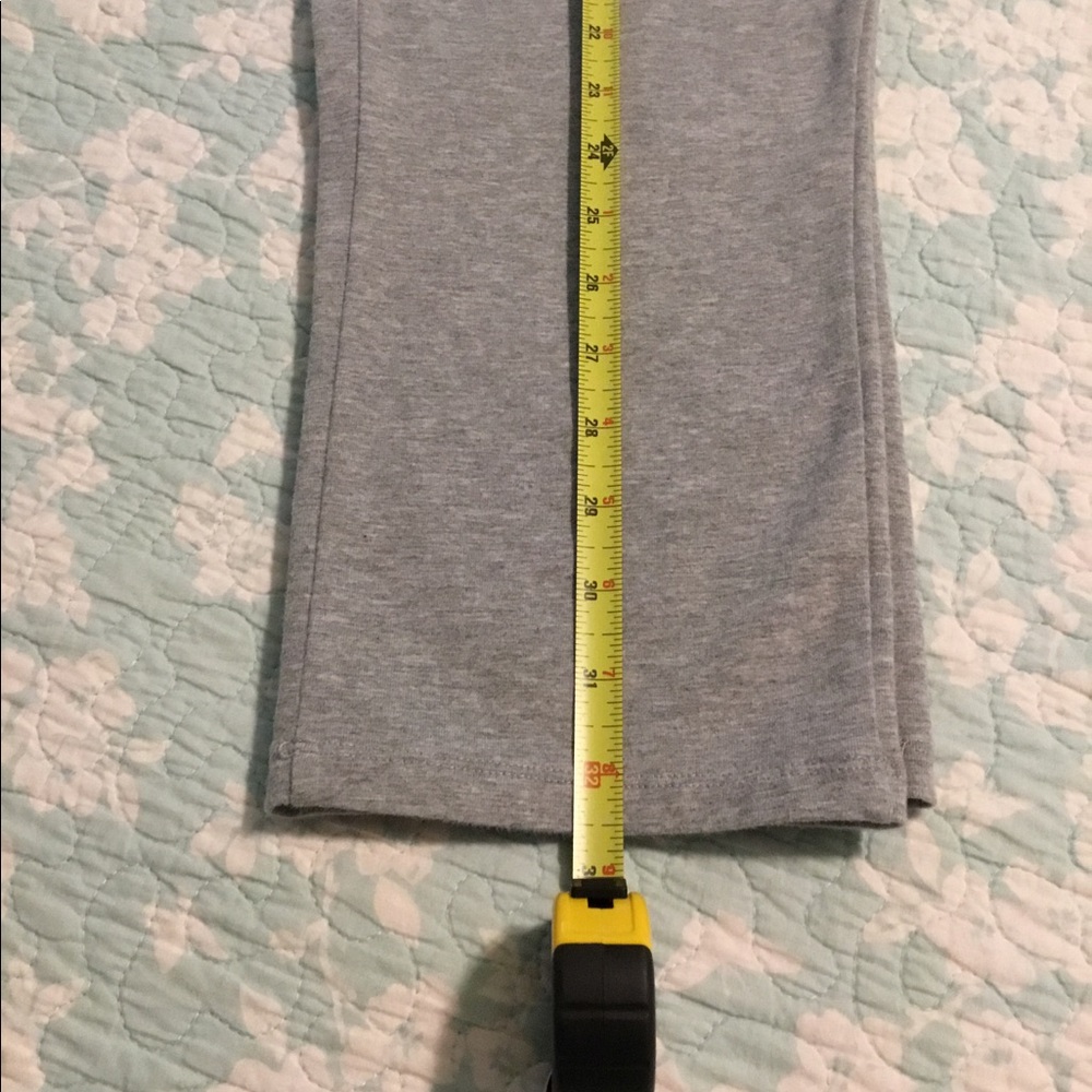 Capris - Picture 6 of 8